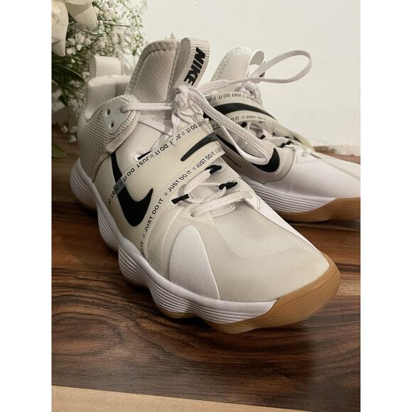 Nike React Hyperset CI2956-100 Women Volleyball Shoes White Black Gum Rare 8.5W - Picture 1 of 12